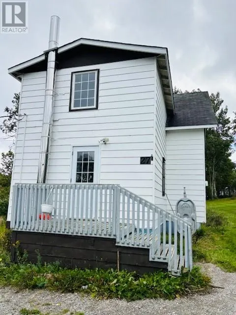27 Maple Leaf Drive