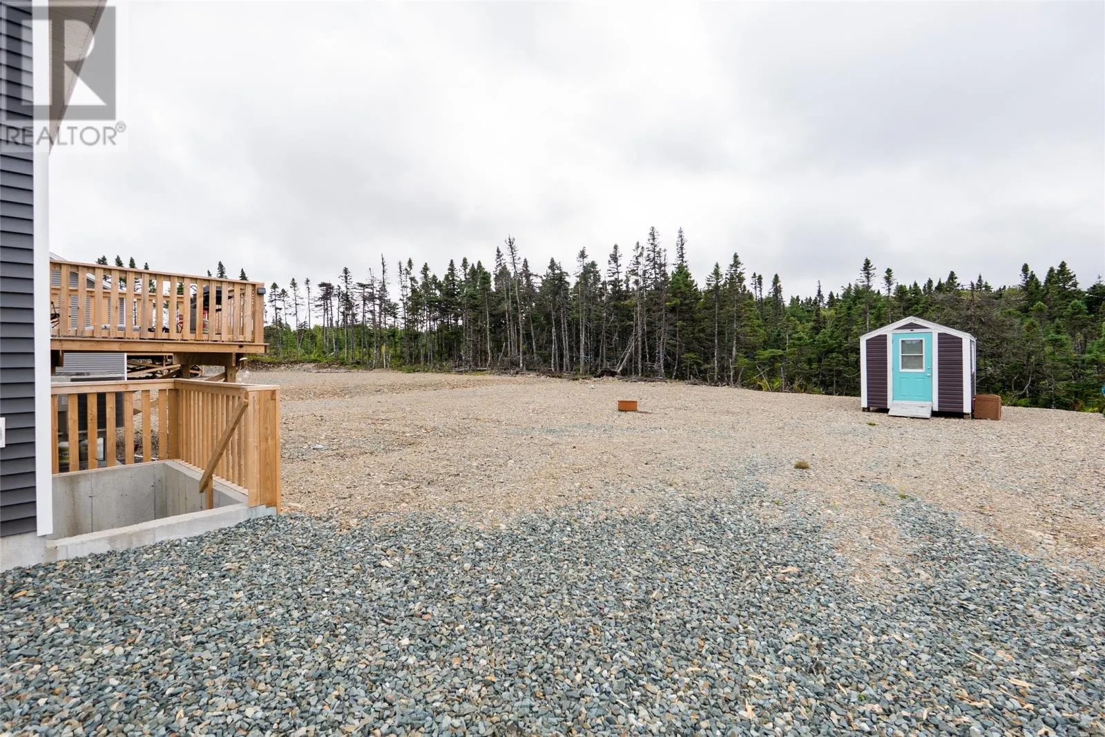 6 Spruce Grove Place