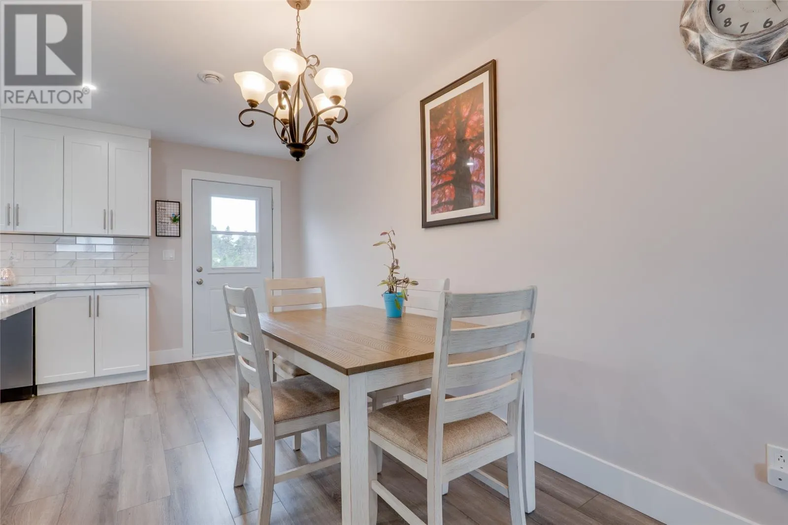 6 Spruce Grove Place