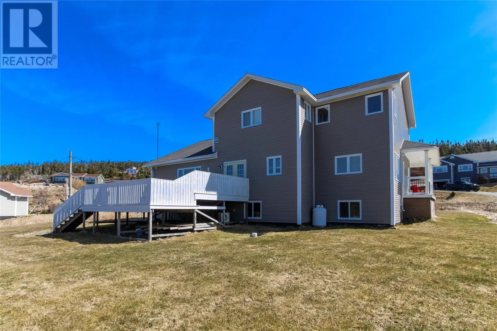 99 Red Cliff Road