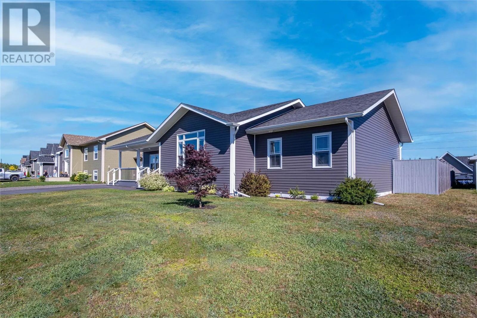 4 Sampson Crescent