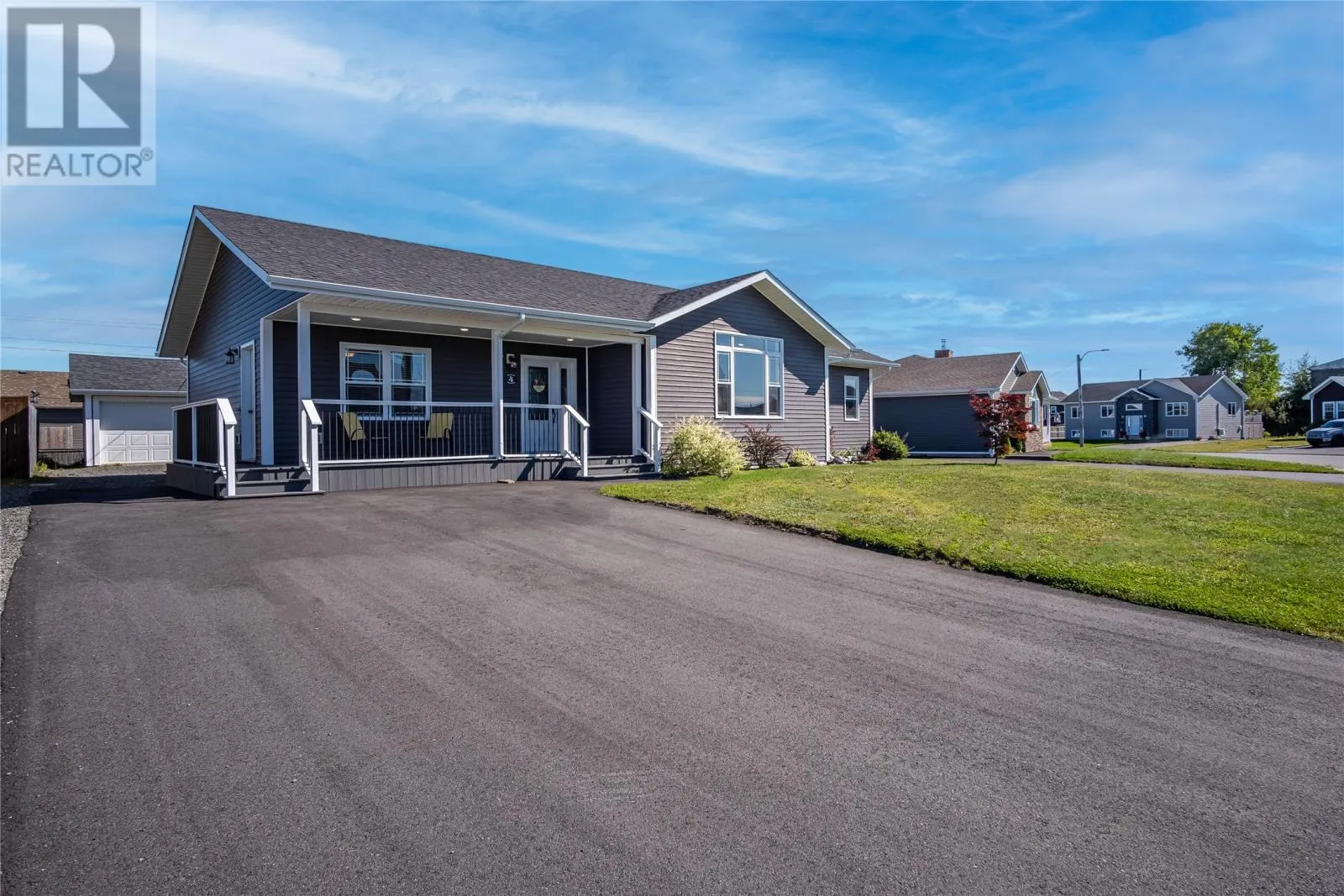 4 Sampson Crescent