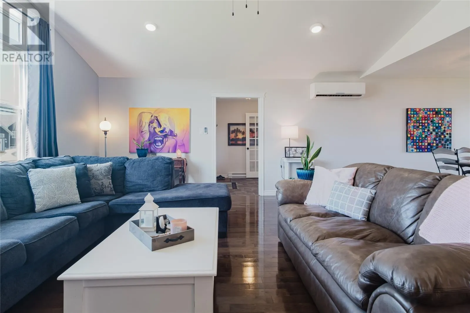 4 Sampson Crescent