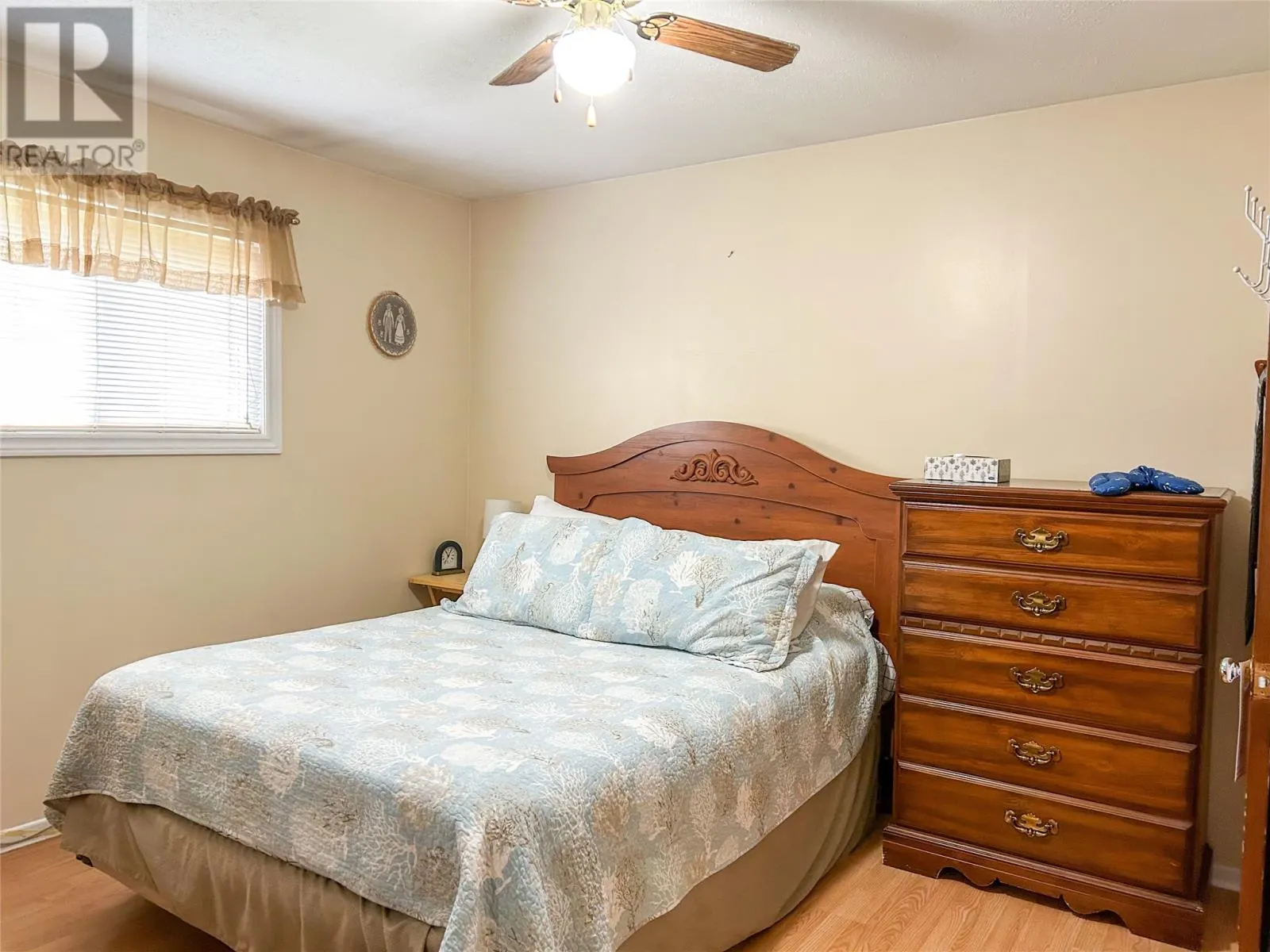 2 Bowater Avenue
