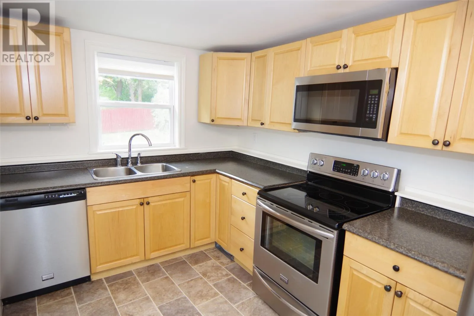 11 Cookstown Road