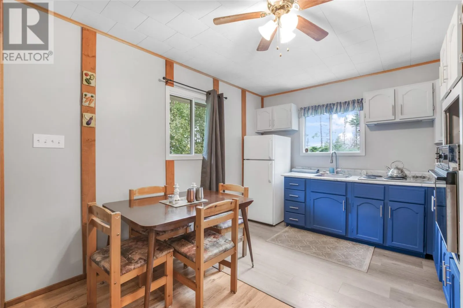 167 Vineland Road