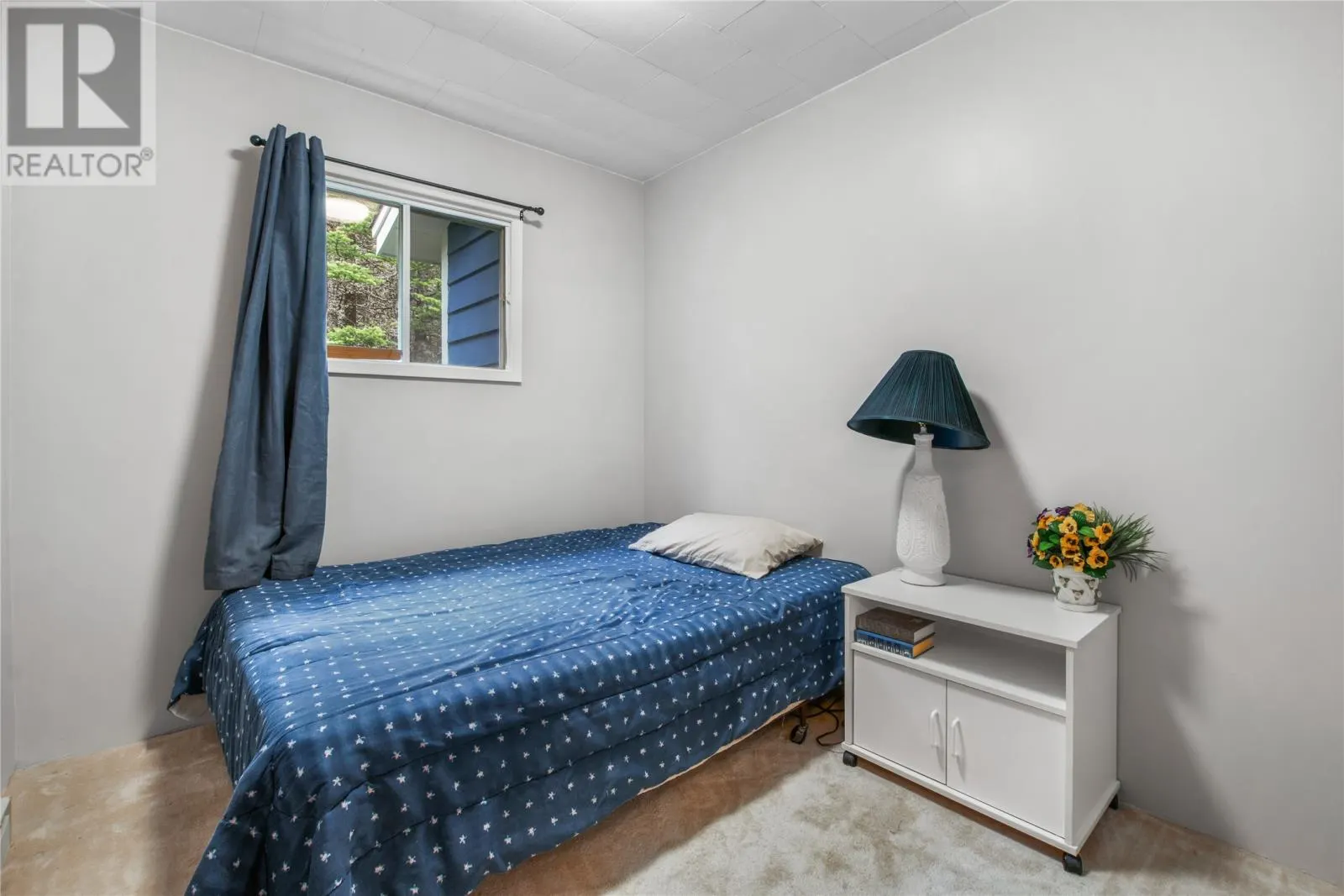 167 Vineland Road