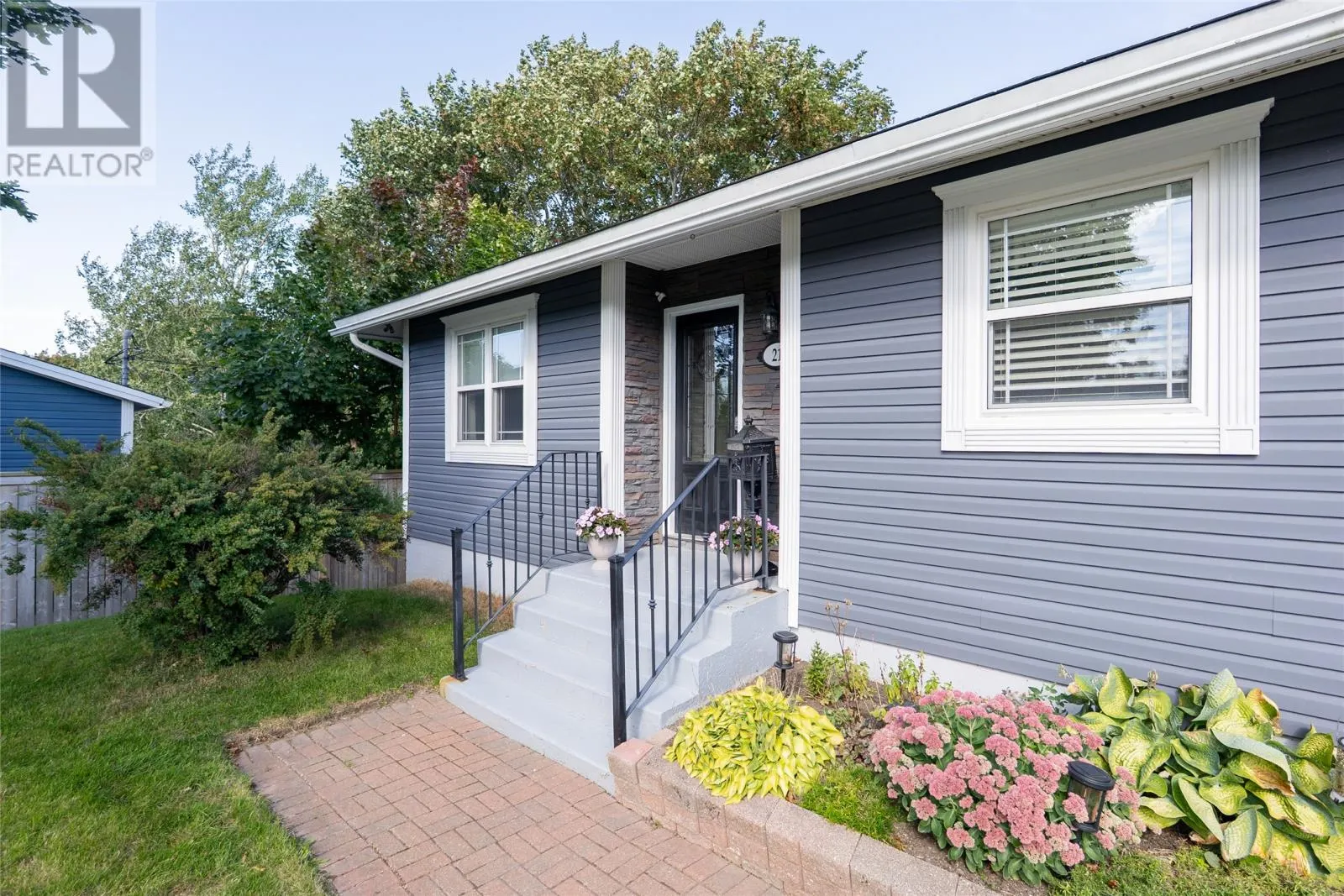 21 Grieve Street