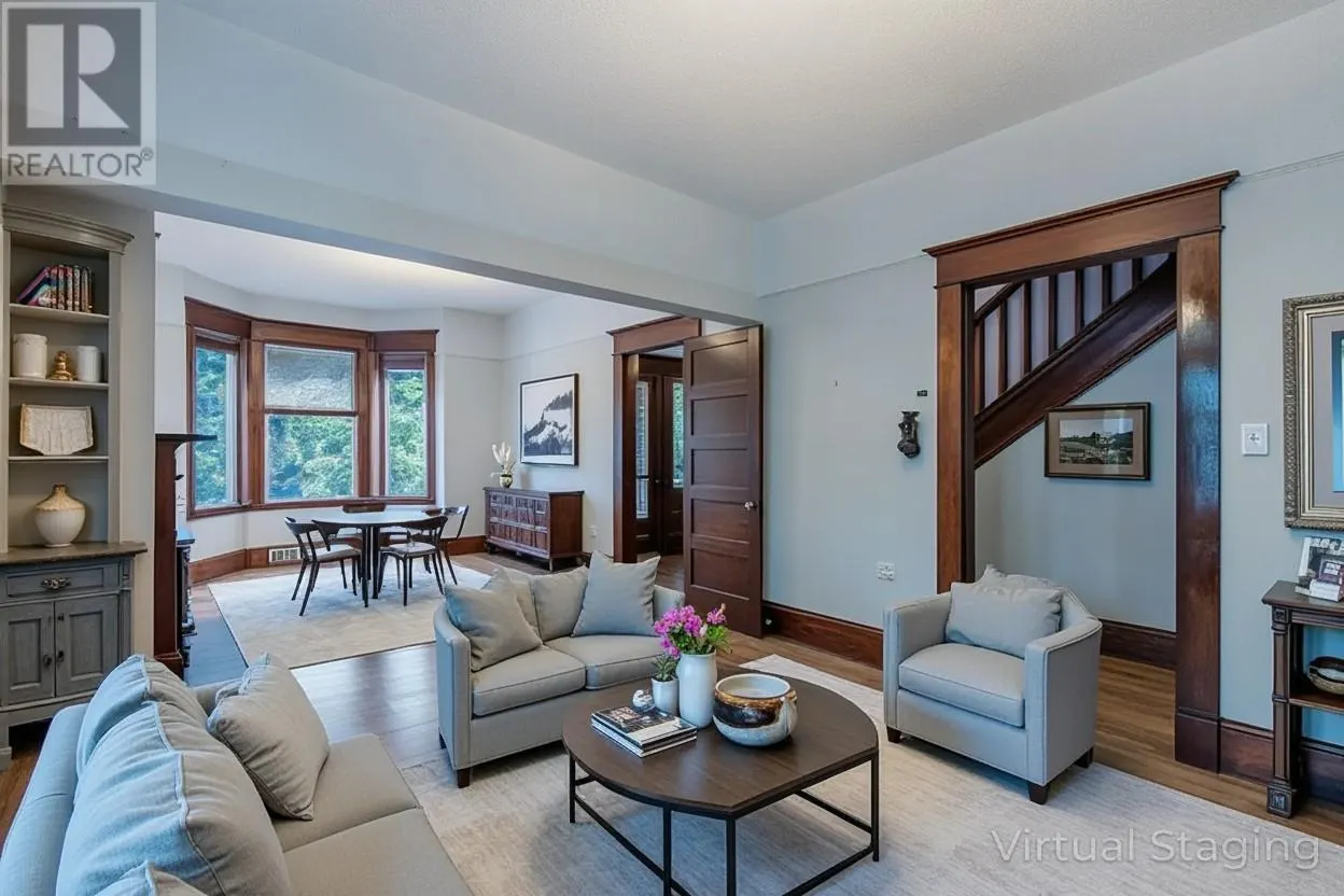 104 Hamilton Avenue