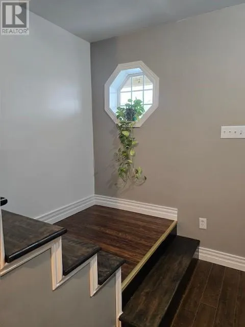 6 Steadyview Drive