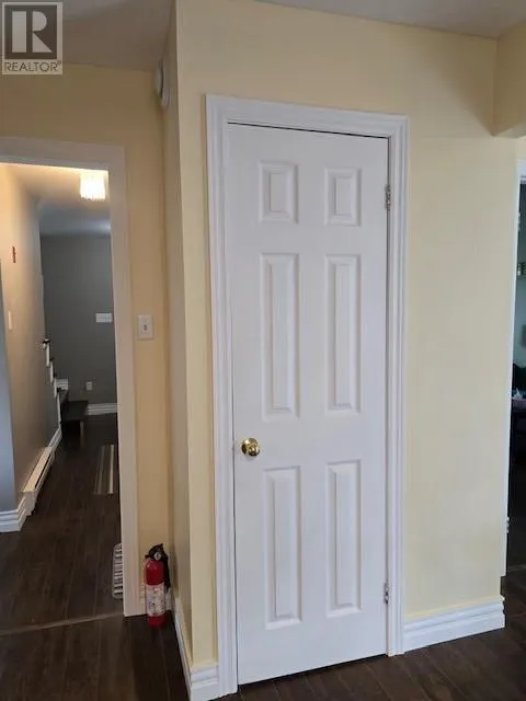 6 Steadyview Drive