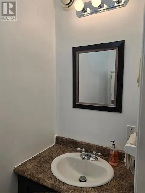 6 Steadyview Drive