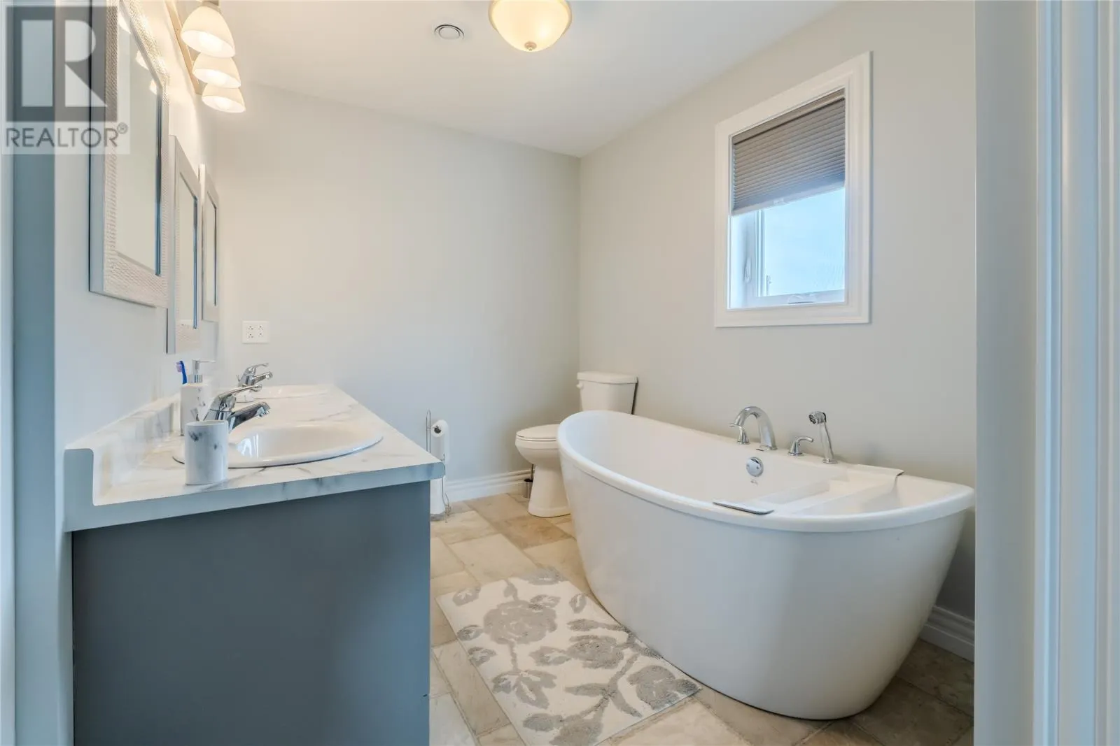 42 Jack Pine Place