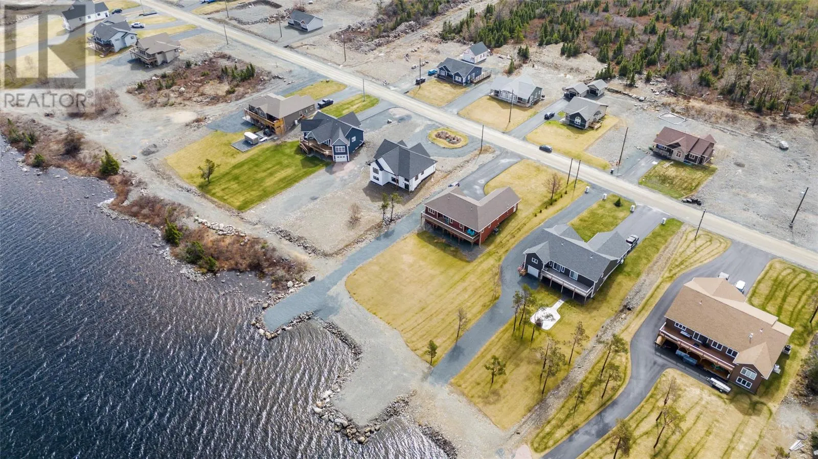 42 Jack Pine Place