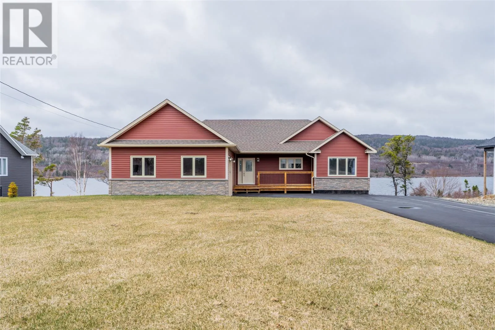 42 Jack Pine Place