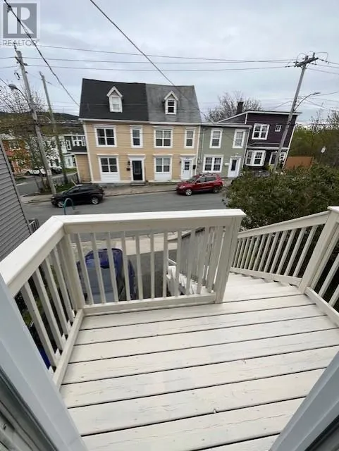 176 Pleasant Street