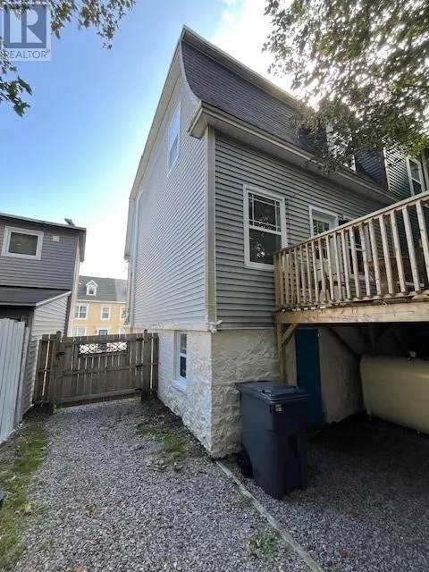176 Pleasant Street
