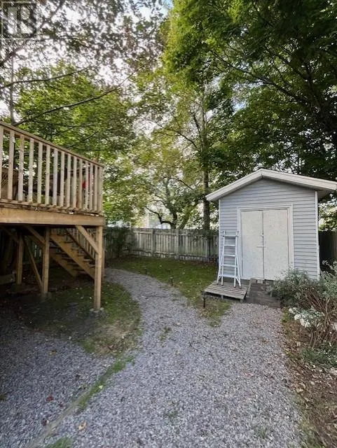 176 Pleasant Street