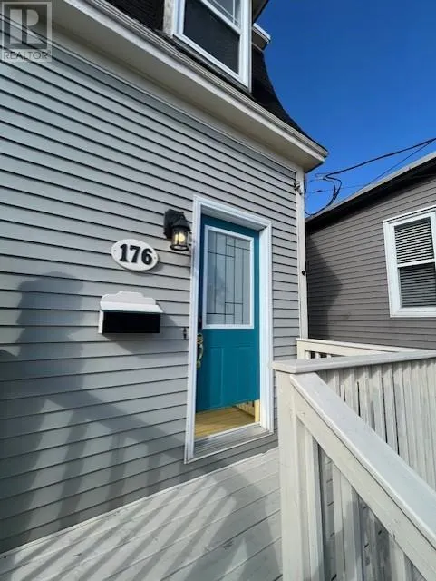 176 Pleasant Street