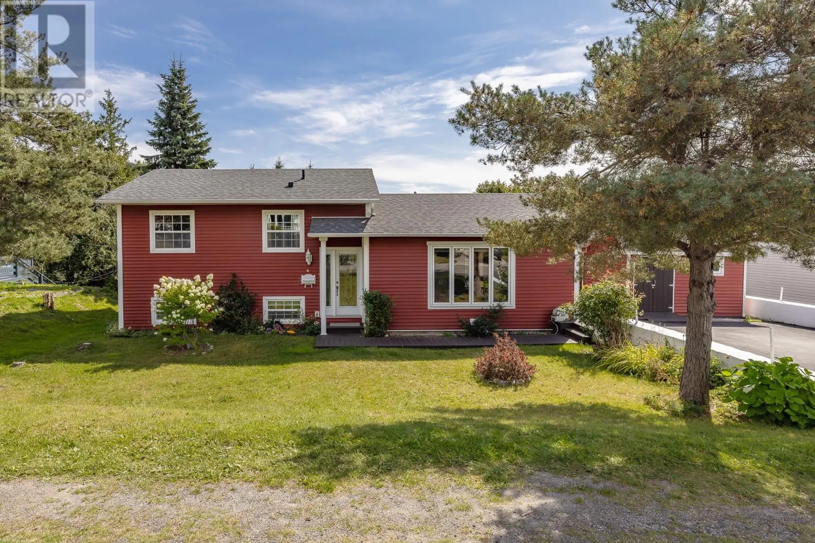 8 Ingrid Avenue