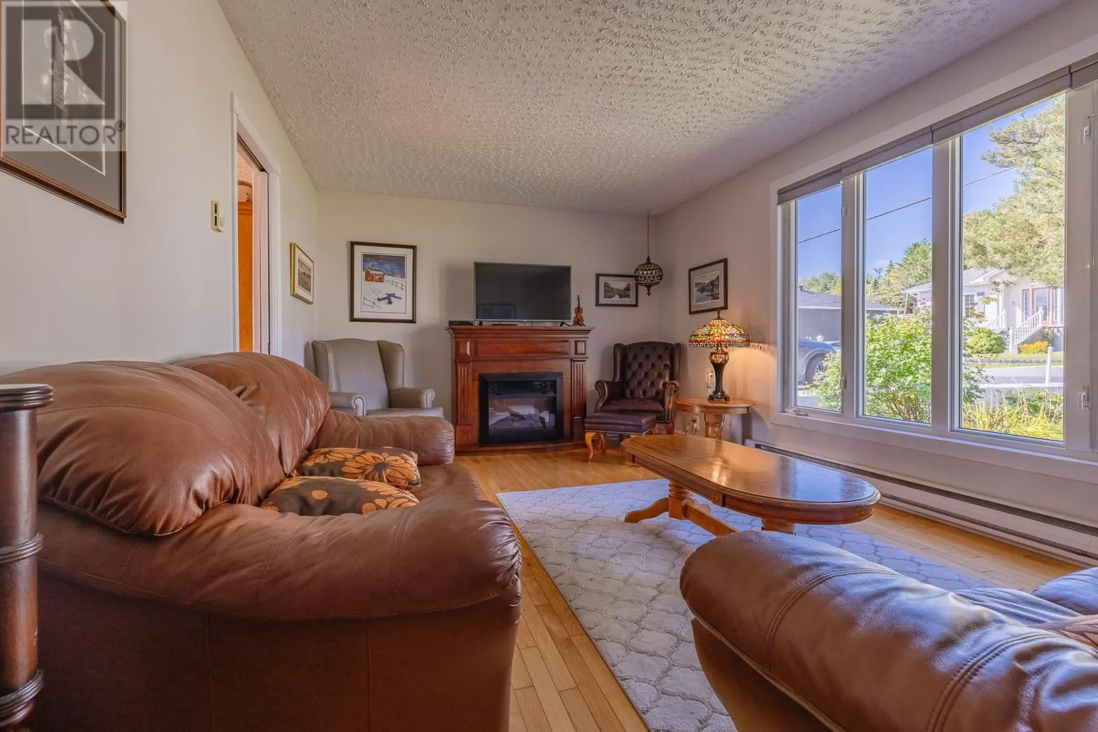 8 Ingrid Avenue