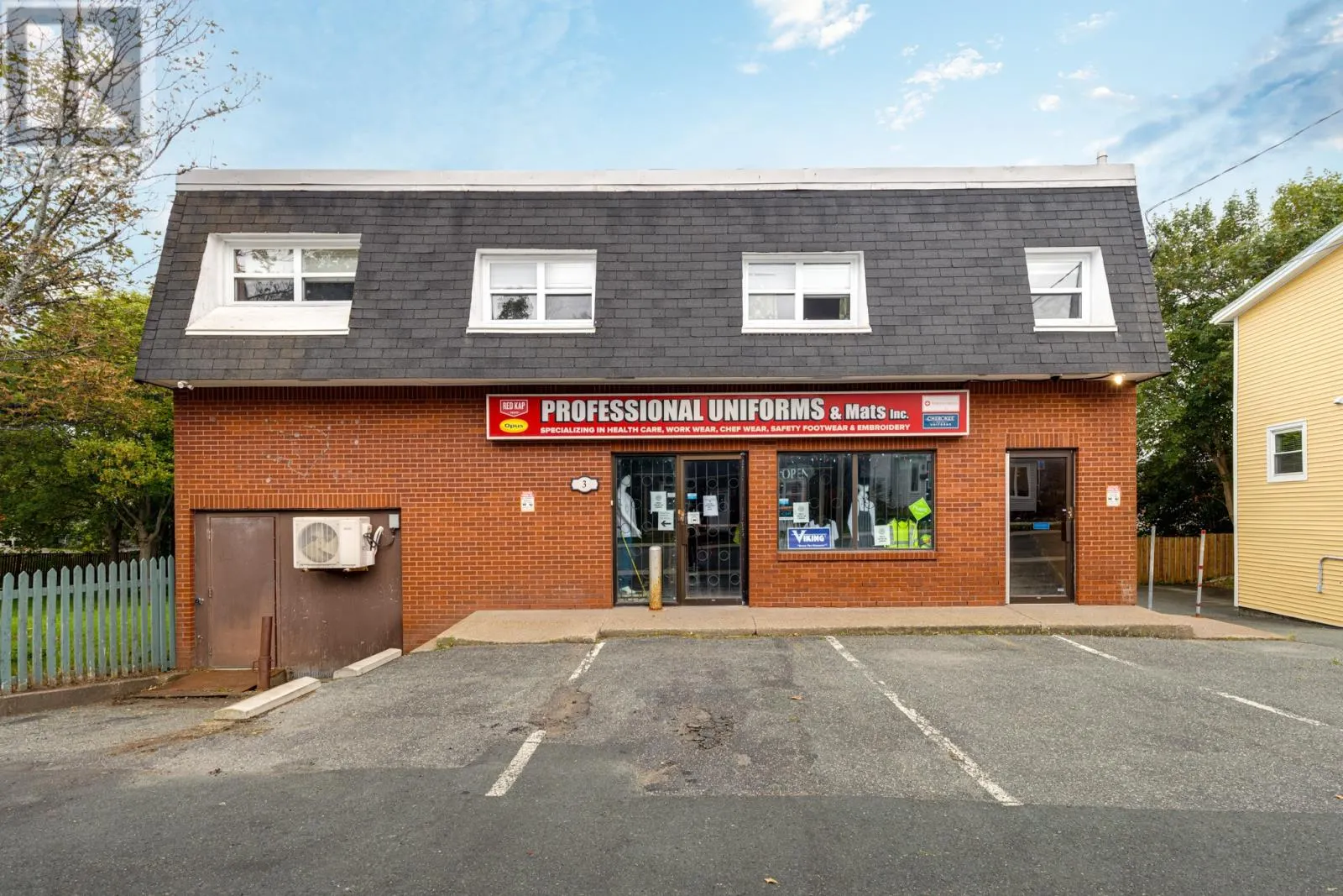 3 Blackmarsh Road