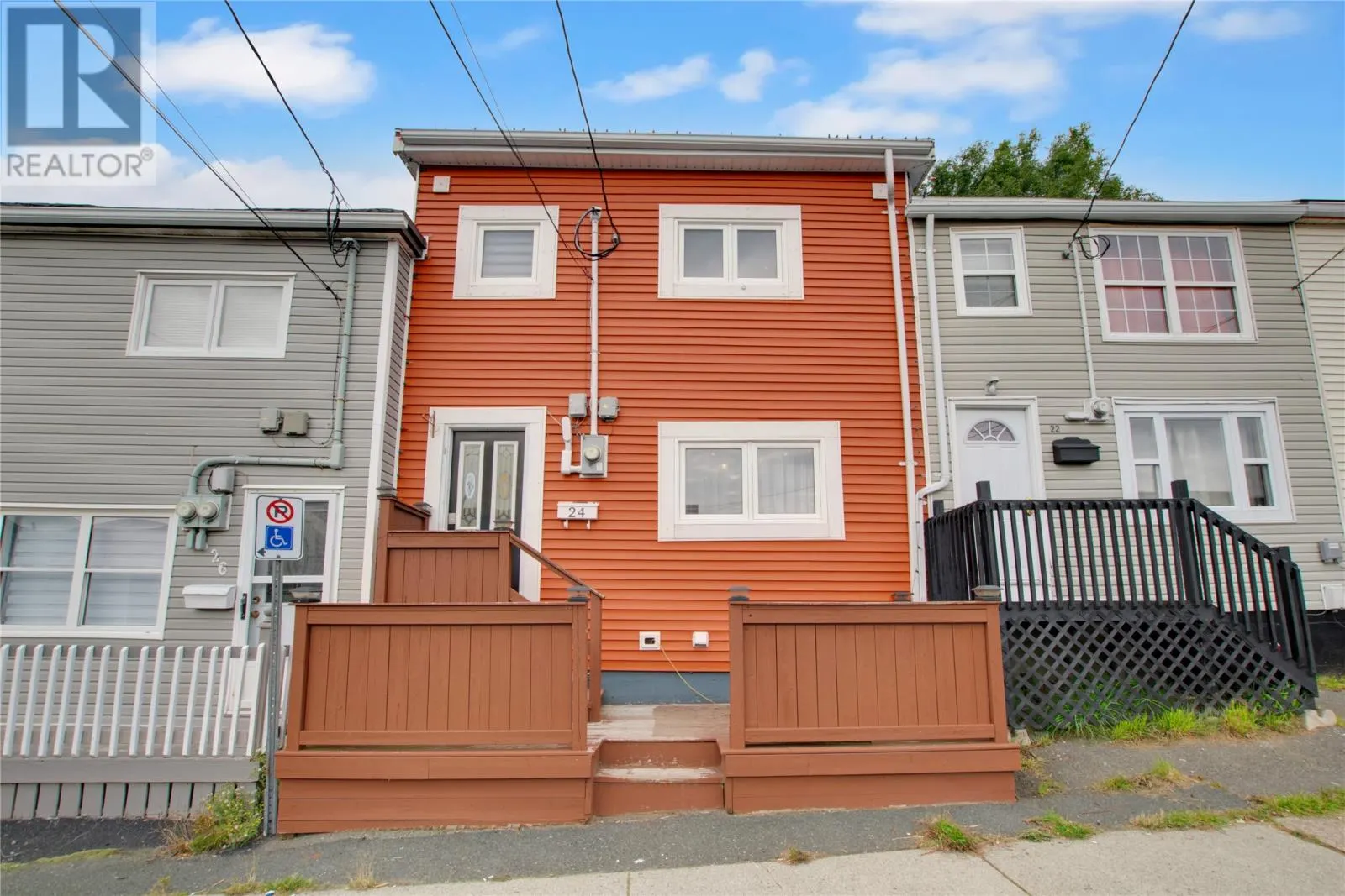 24 Cabot Street