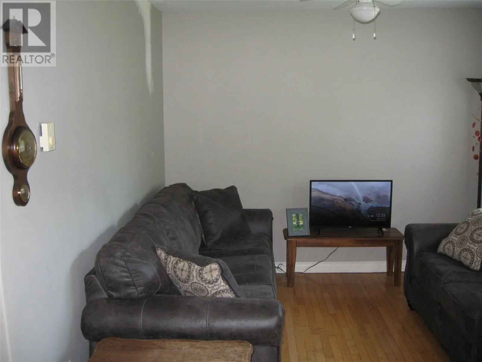 28 Chamberlains Road