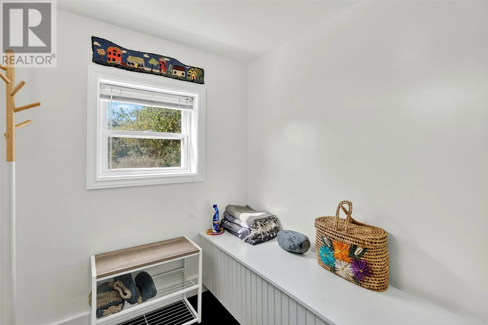 10-12 Dry Hill Road