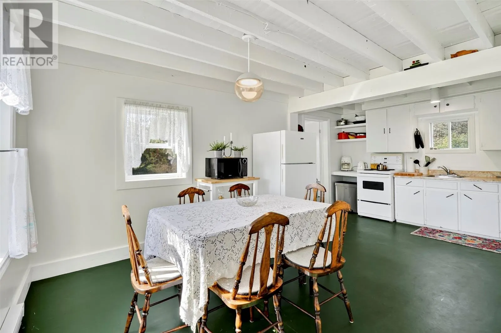 10-12 Dry Hill Road