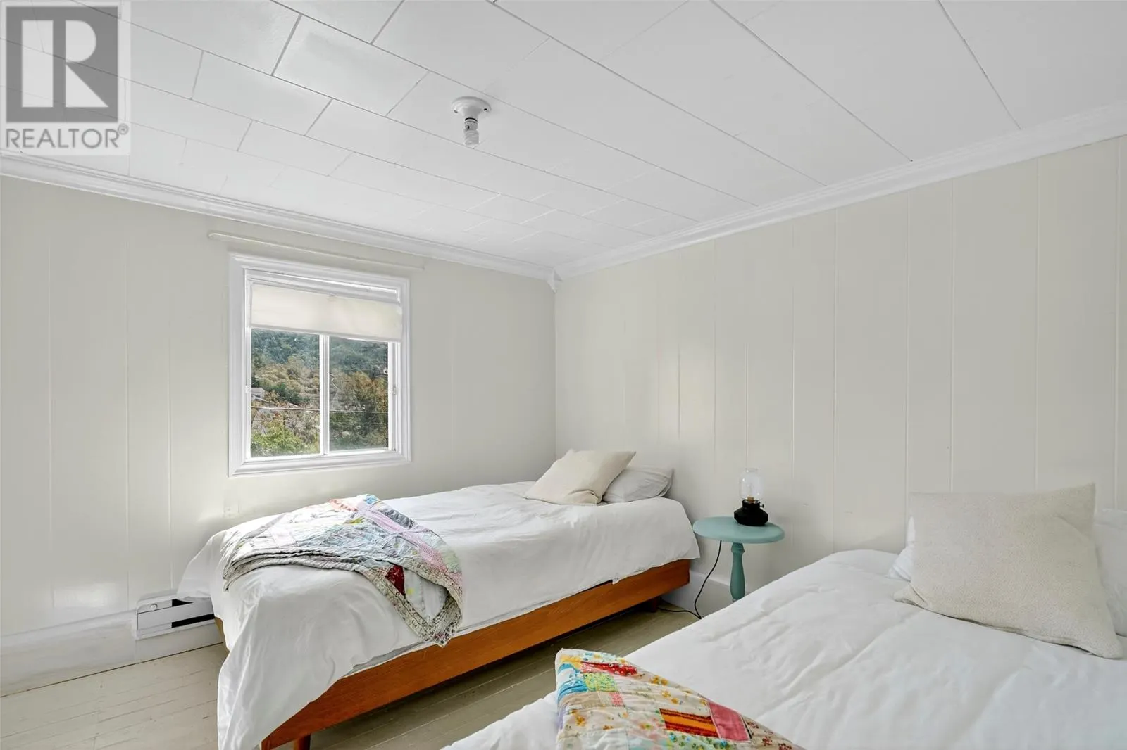 10-12 Dry Hill Road