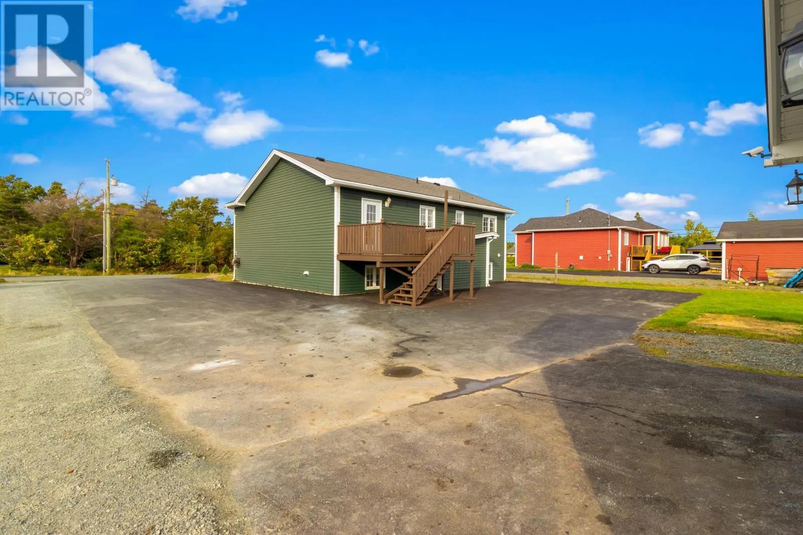 7 Kingsway Drive