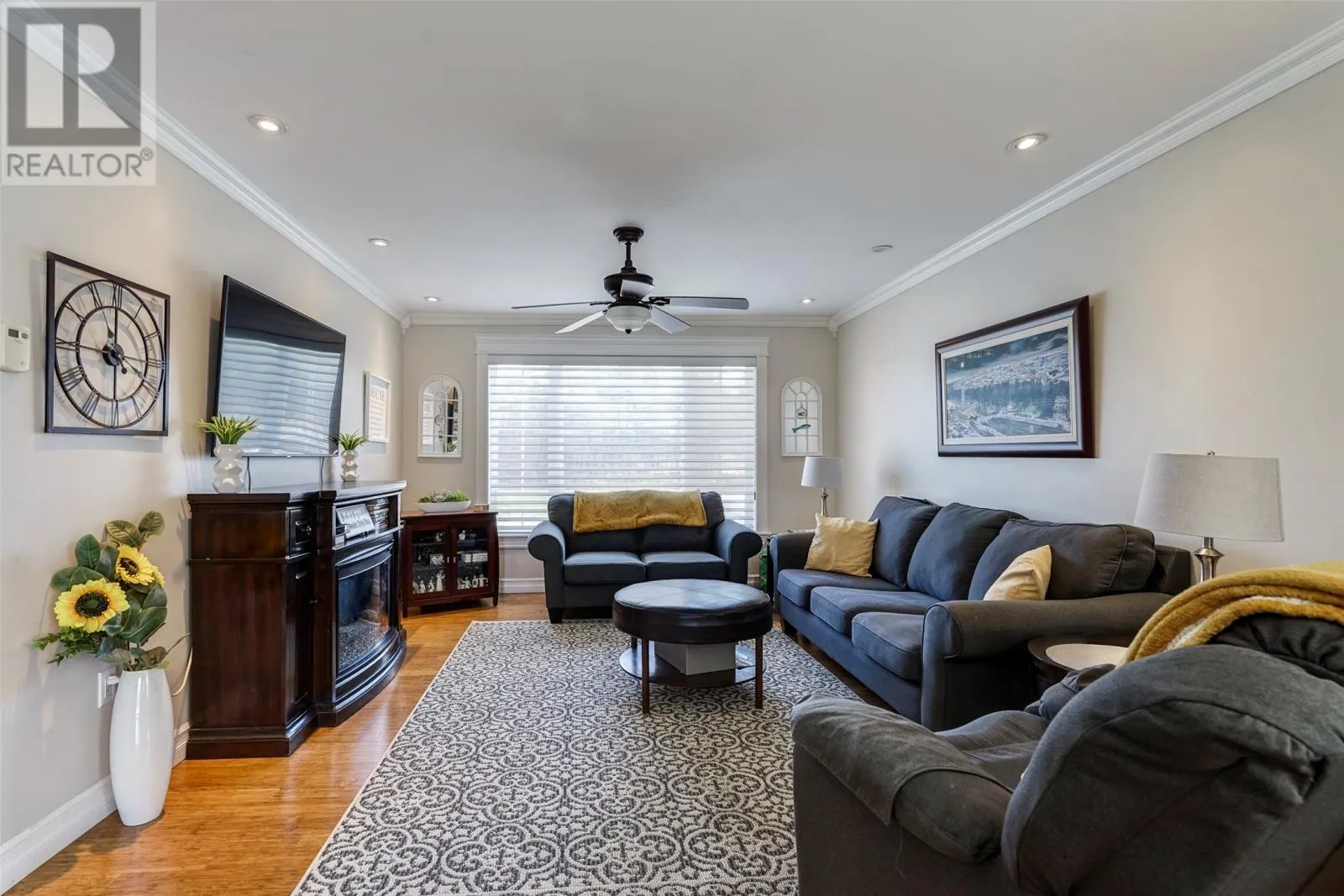 36 Bareneed Road