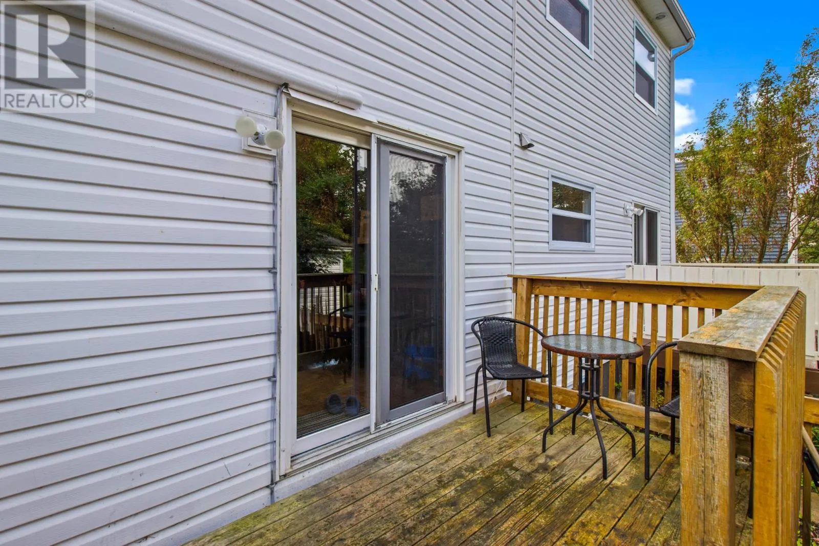84 Watson Crescent