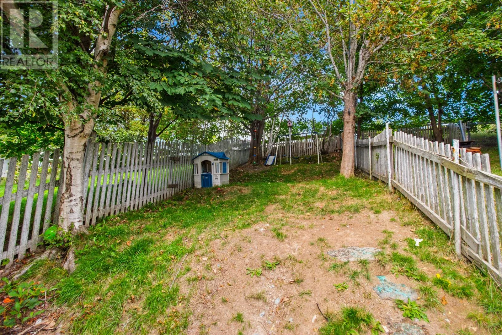 84 Watson Crescent