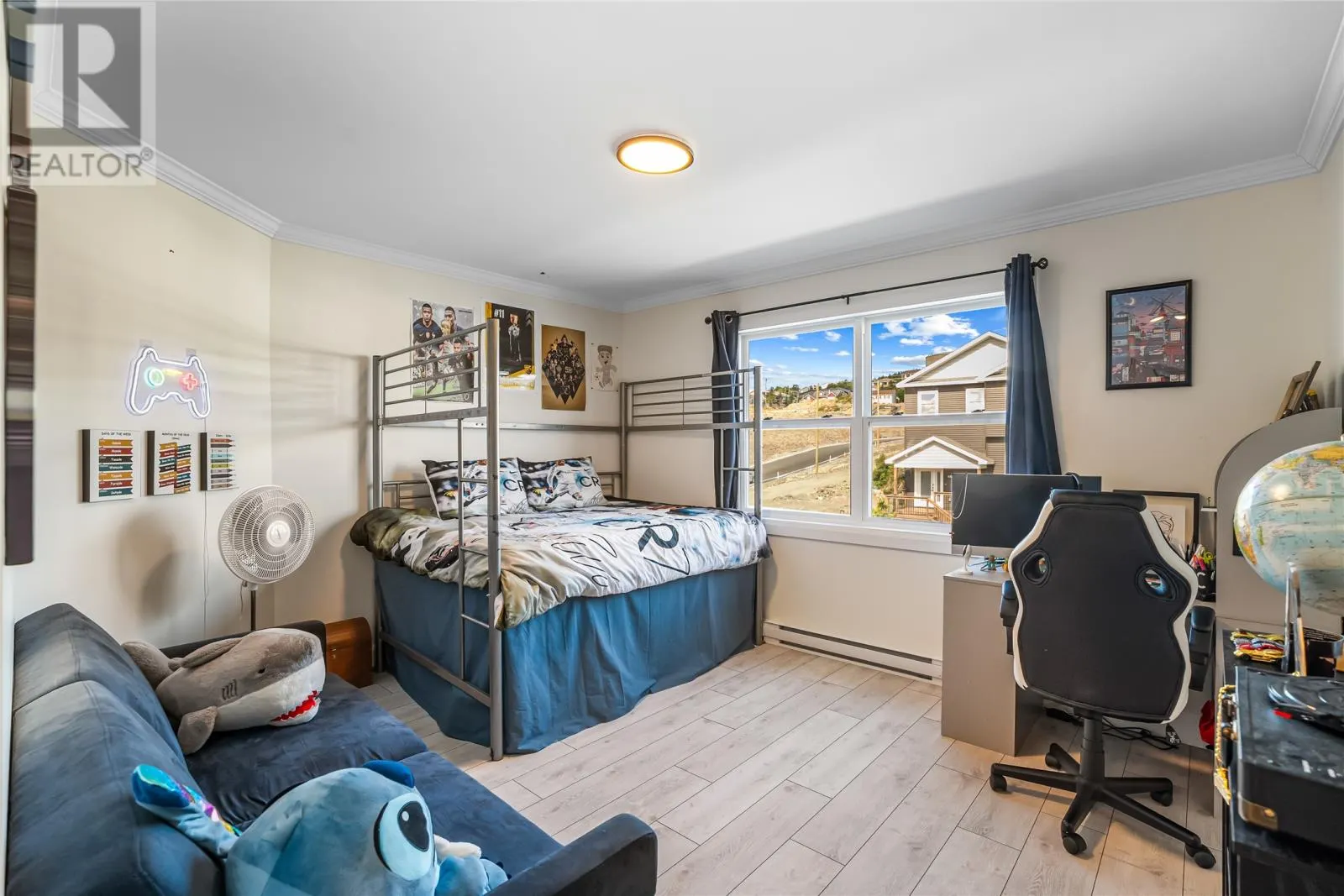 15 Rembrandt Boulevard
