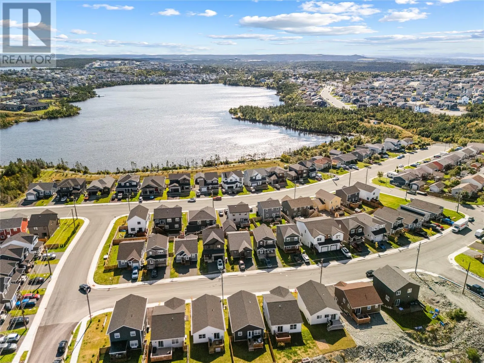 15 Rembrandt Boulevard