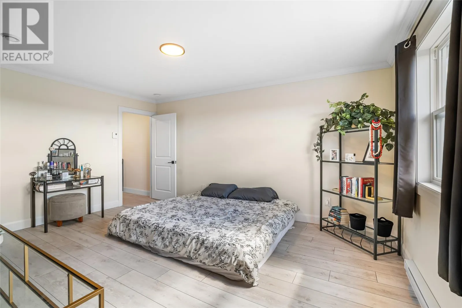 15 Rembrandt Boulevard