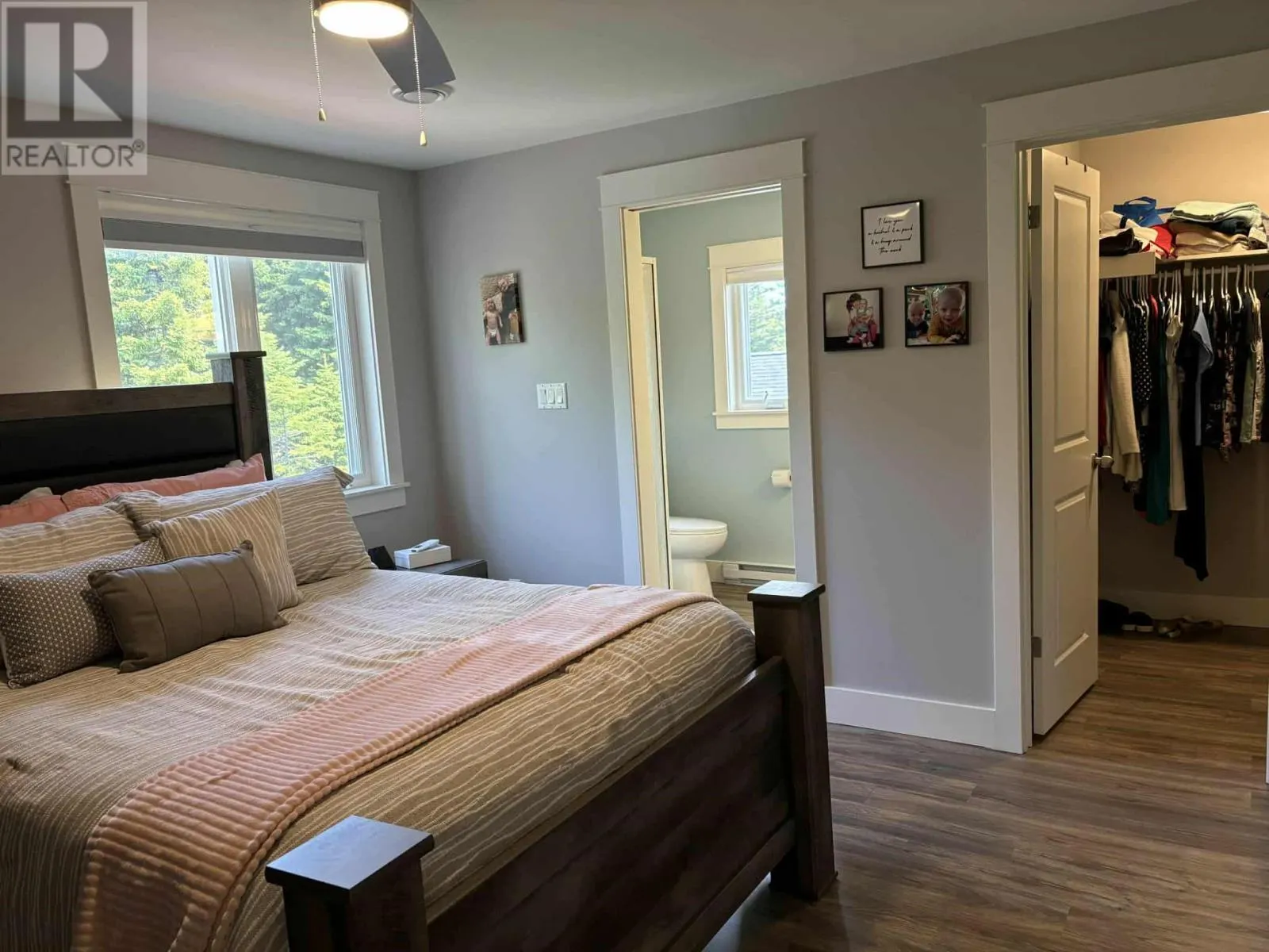 18 Angle Pond Road