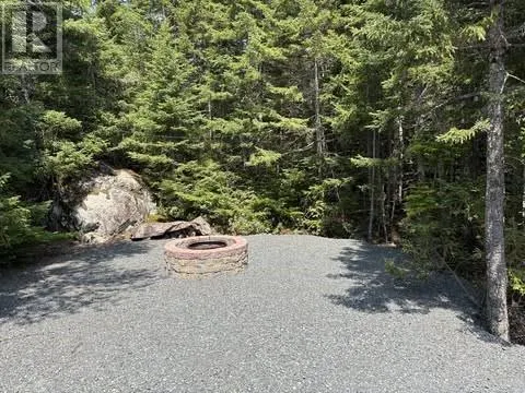18 Angle Pond Road