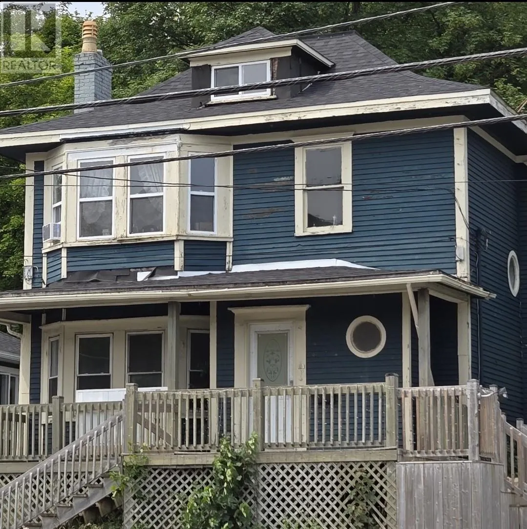 722 Water Street