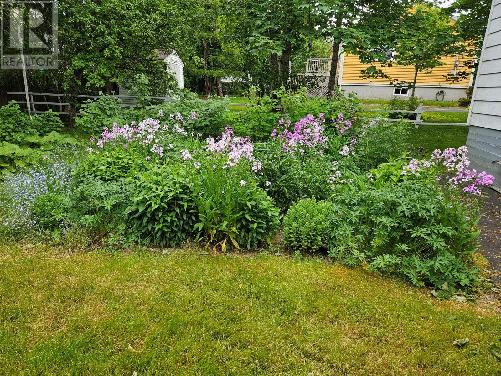 33 Cedar Drive