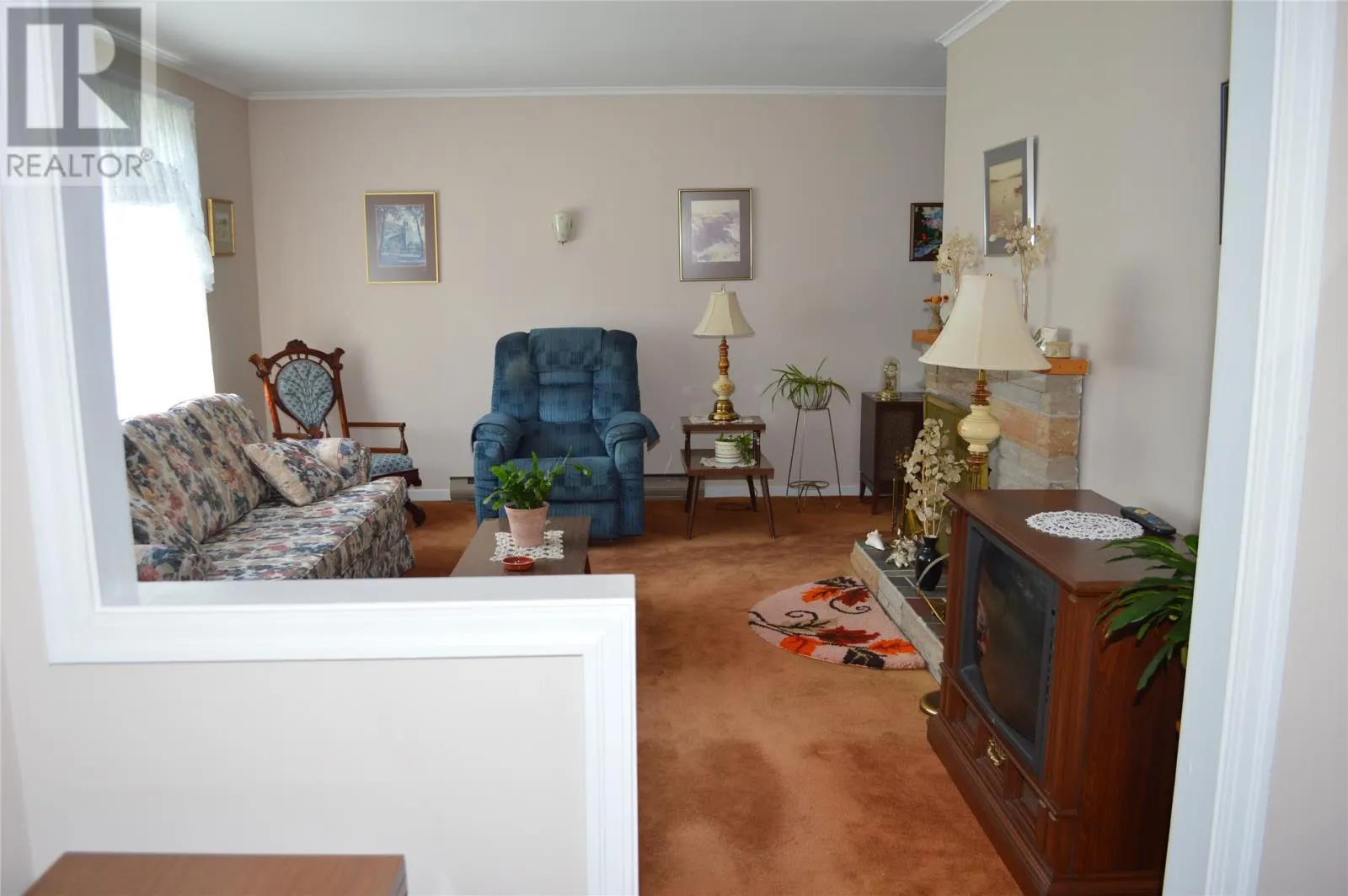 33 Cedar Drive