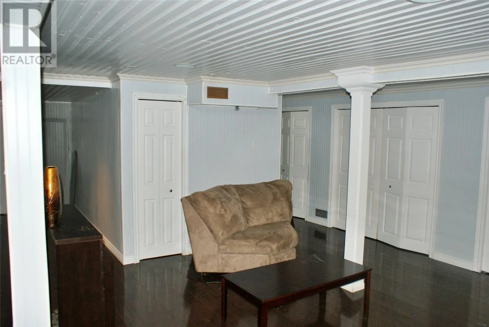 438 Main Street