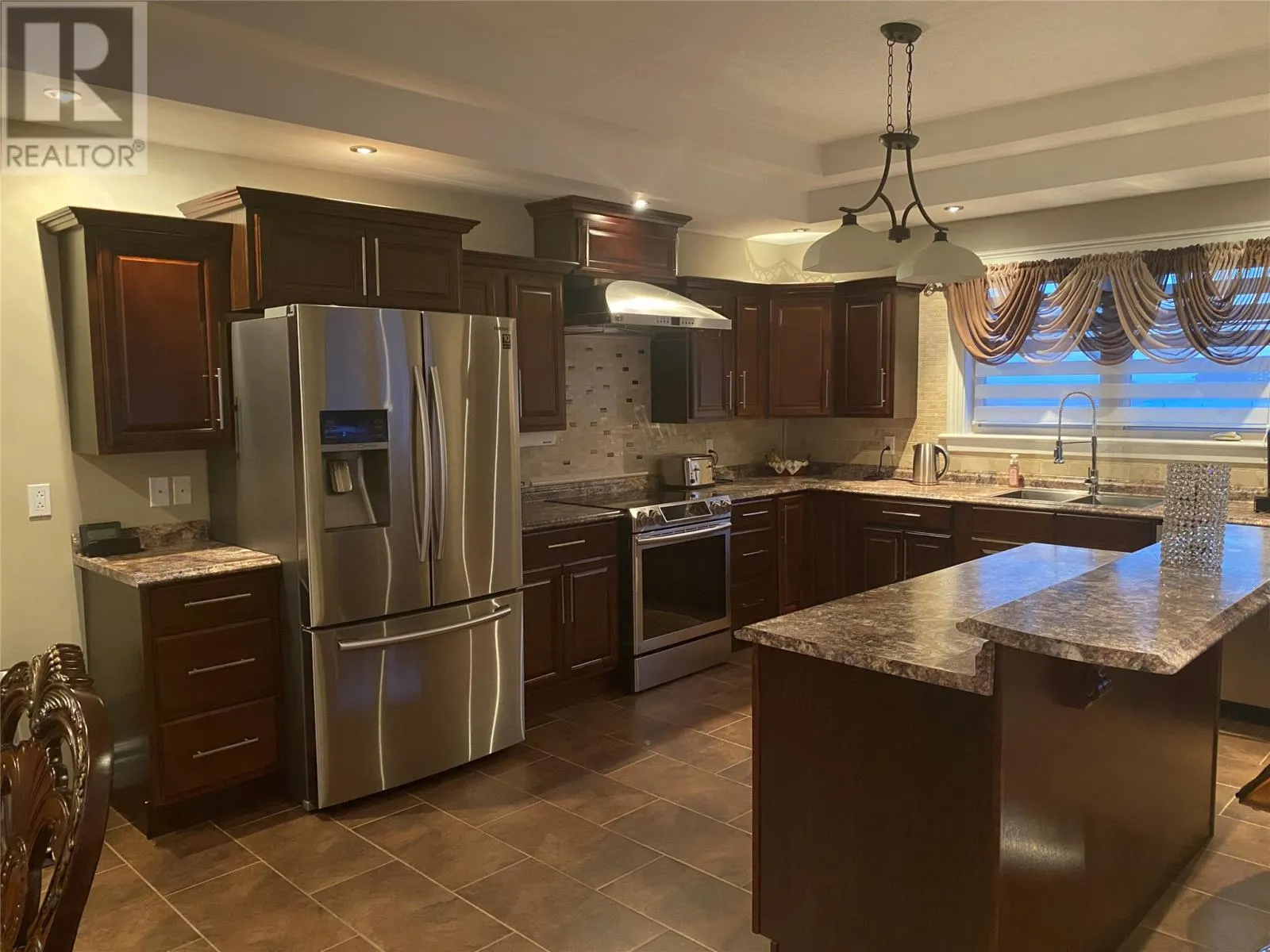 2 Mountainview Lane