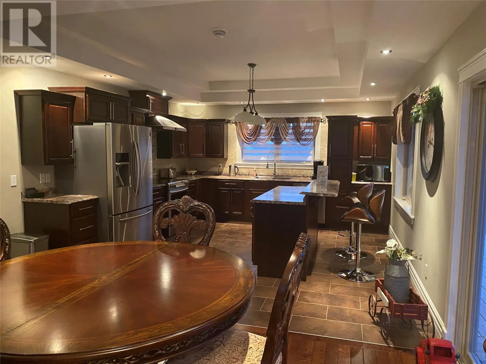 2 Mountainview Lane
