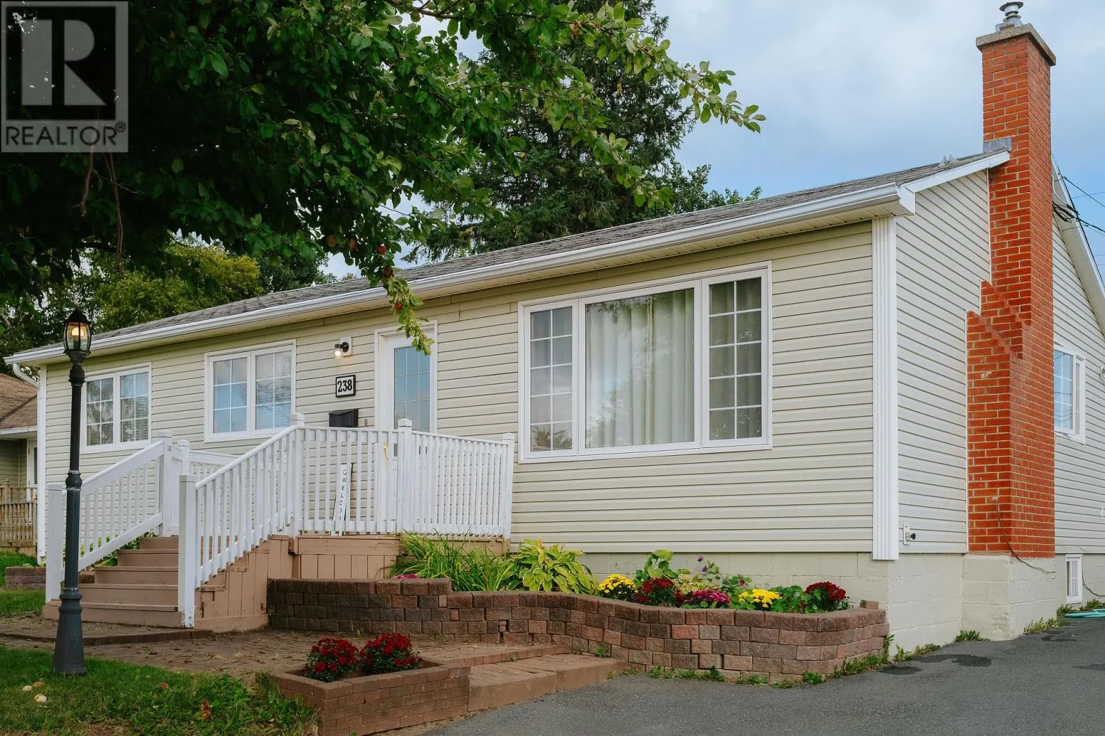 238 Elizabeth Drive