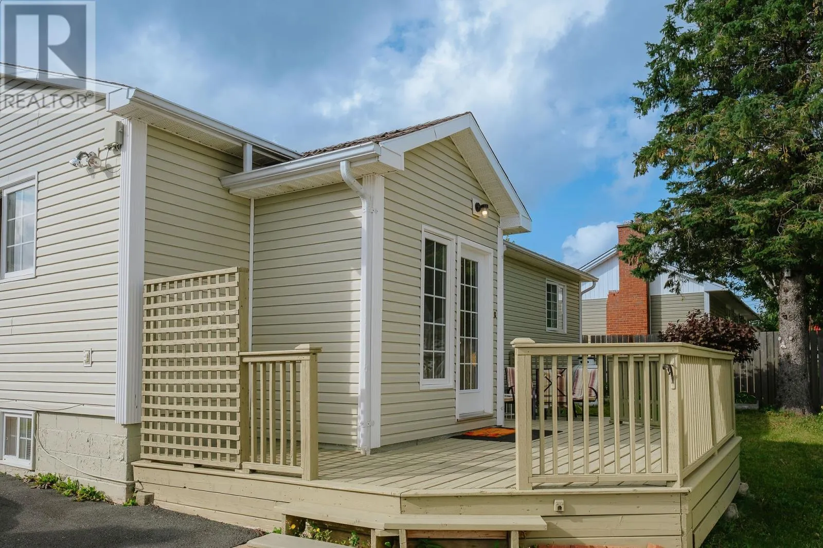 238 Elizabeth Drive