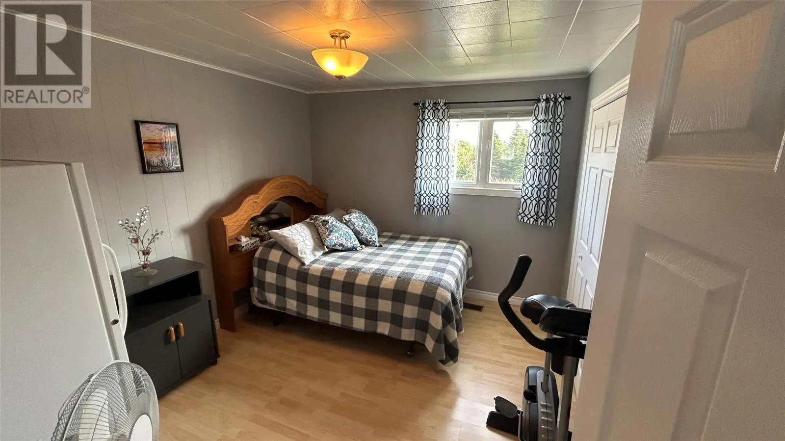 63 Seal Cove Road