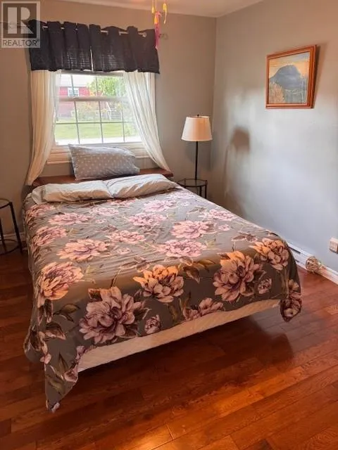 33A Main Street